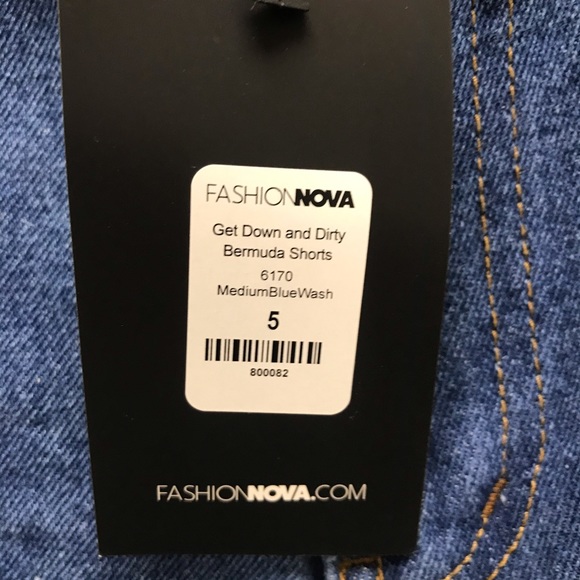 Fashion Nova shorts - Picture 3 of 3